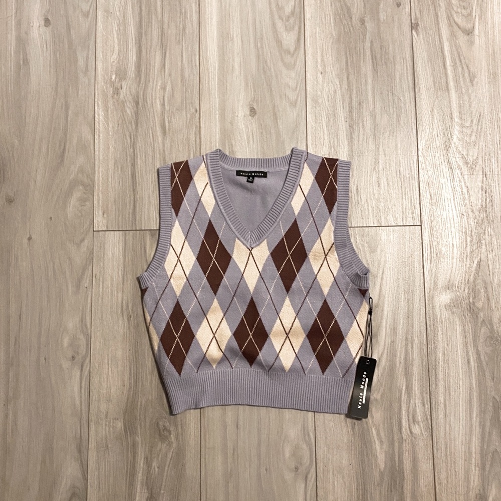 sweater vest